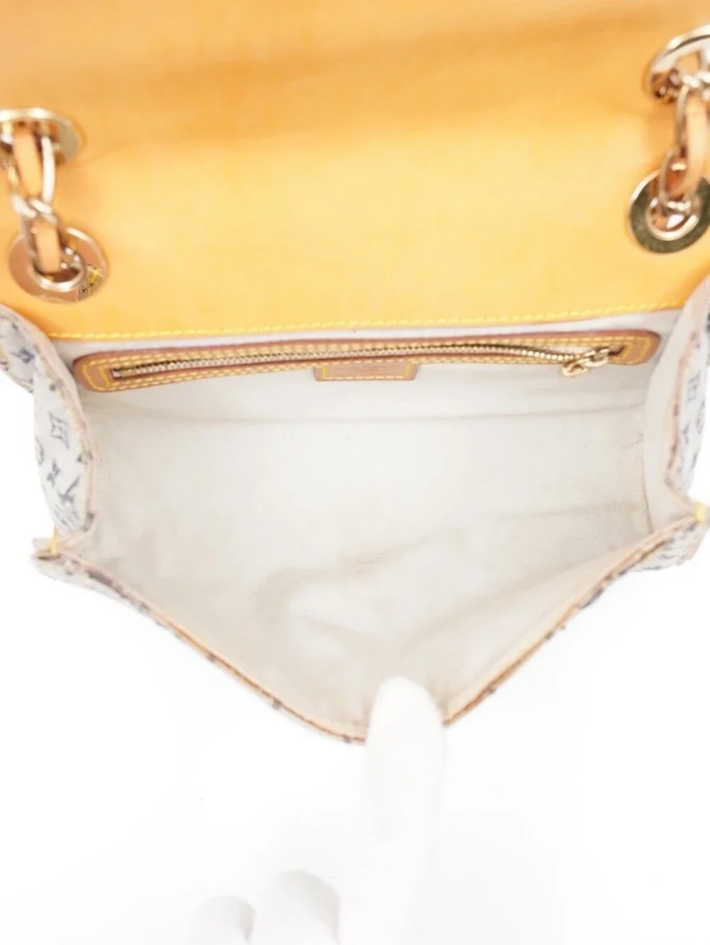CO22 💟 ouis Vuitton Mini Monogram Camille